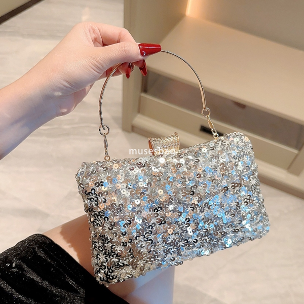 

Designer Women High end Fashion Banquet Bag Shining Party Style High end Handheld Classic Super Versatile Banquet Dress Bag Chain Bag, Silver