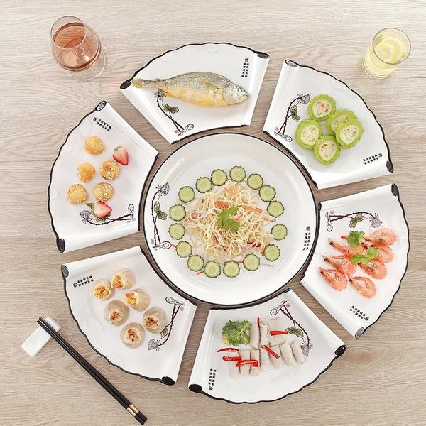

Plates Combination Platter Fan-shaped Dish Set Creative Tableware Reunion Plate Ceramic Dinnerware Bone China, Black