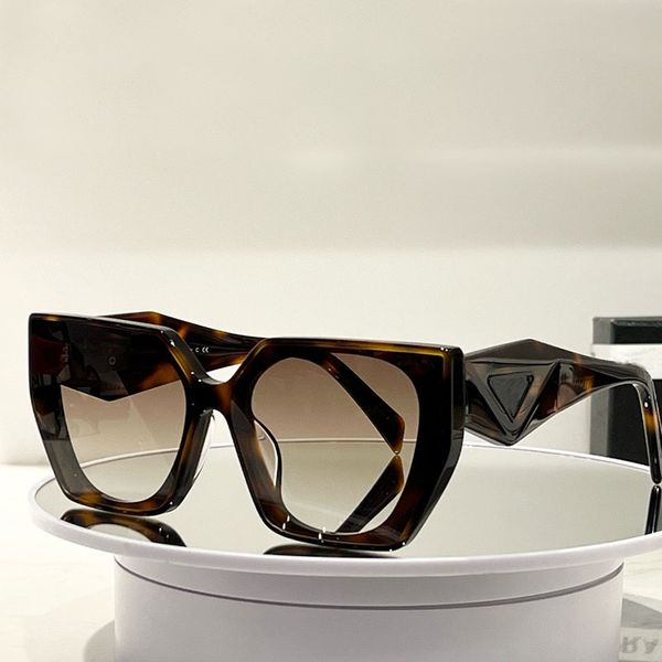 

Fashion Womens Designer Cat Eye Sunglasses 82W Enamel Craft Triangle Logo Acetate Fiber Frame Womens 100% UV Protection Womens Leisure Tourism Vacation Sunglasses
