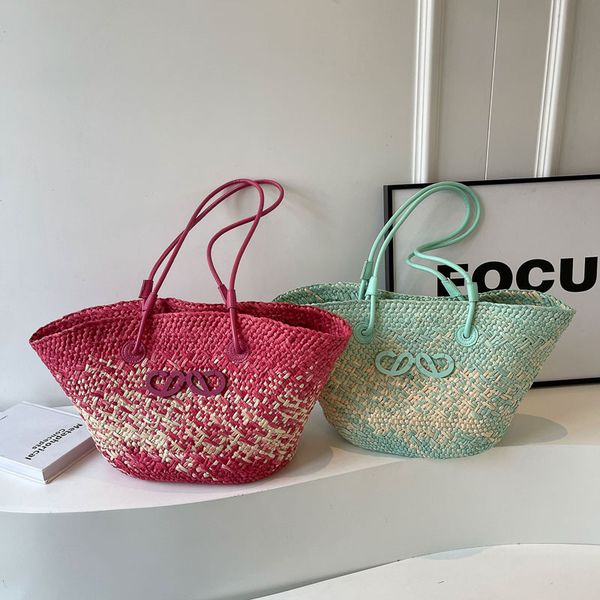 

Designer shoulder bag Basket straw bag Love fashion tote bag French holiday bag Oblique open beach bag Women's summer bag High quality large capacity leisure bag, Army green