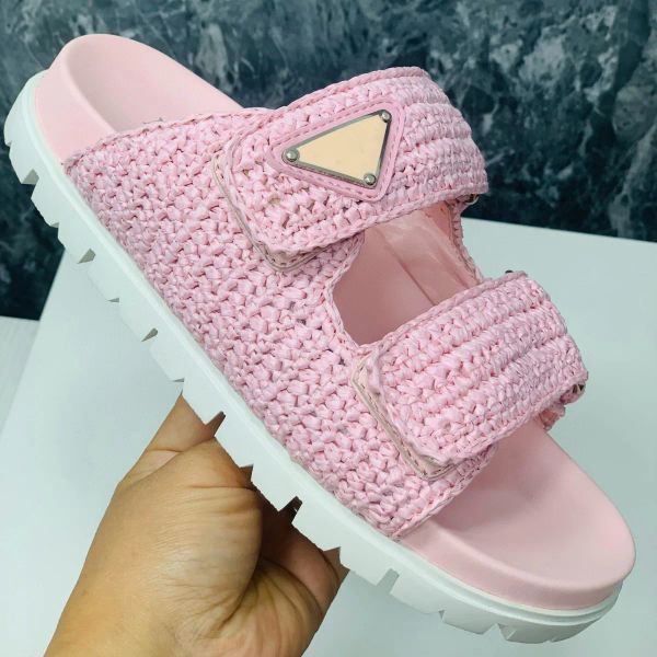 

2024 slide platform slippers Flat braided raffia comfort sandals with signature triangle open toes shoes designer for women holiday sandal factory footwear, Pink