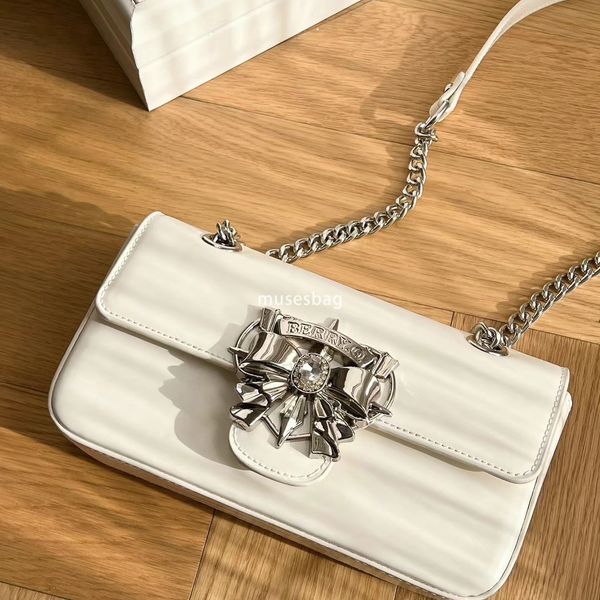 

High quality niche design Kra Heart Bag new fashionable three-dimensional bow chain single shoulder portable underarm bag designer bag, White
