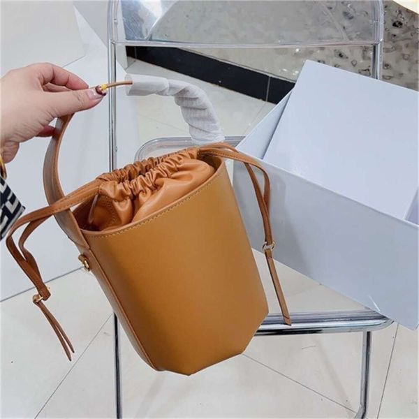 

designer bag Grace Luxury Designer Shoulder Bag Handle Bucket Purses Letter Bucket Bags Leather Weekend Bag Genuine Travel Crossbody Fashion Purse Wallet Shi, 216x18cm