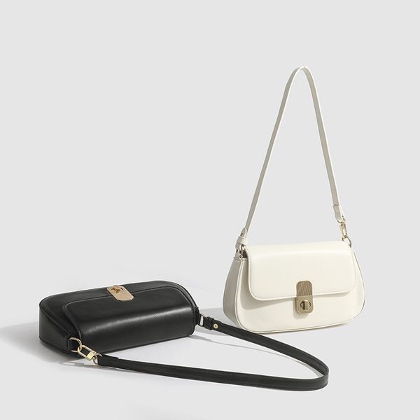 

Fashionable and textured black club underarm bag for women's new niche and versatile retro single shoulder diagonal cross bag for summer