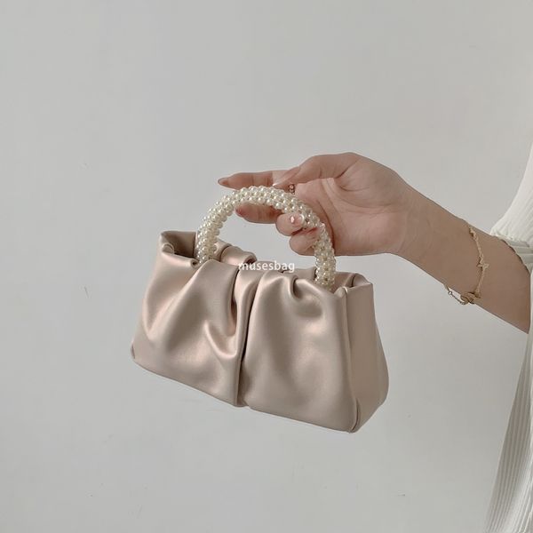 

Women New Urban Simple and Fashionable Round Pearl Handheld Folded Cloud Bag with Small Style One Shoulder Crossbody Bag, Pink
