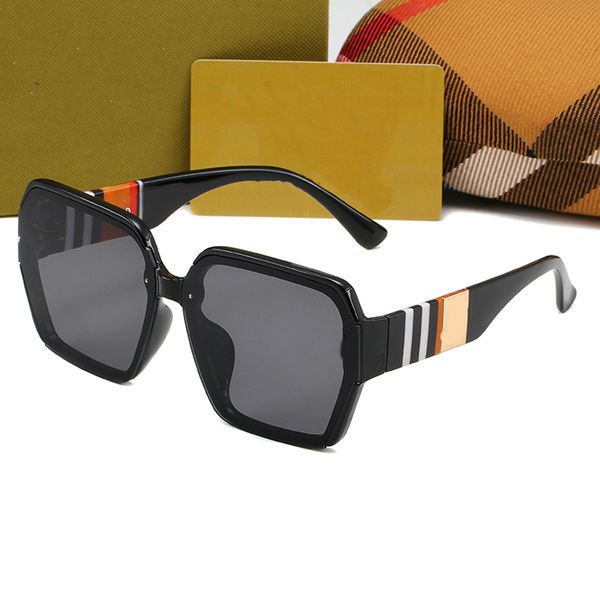 

Fashionable Sunglasses Men shading Sunshade Sunglasses women Designer Ssunglasses Available In 5 Ccolors