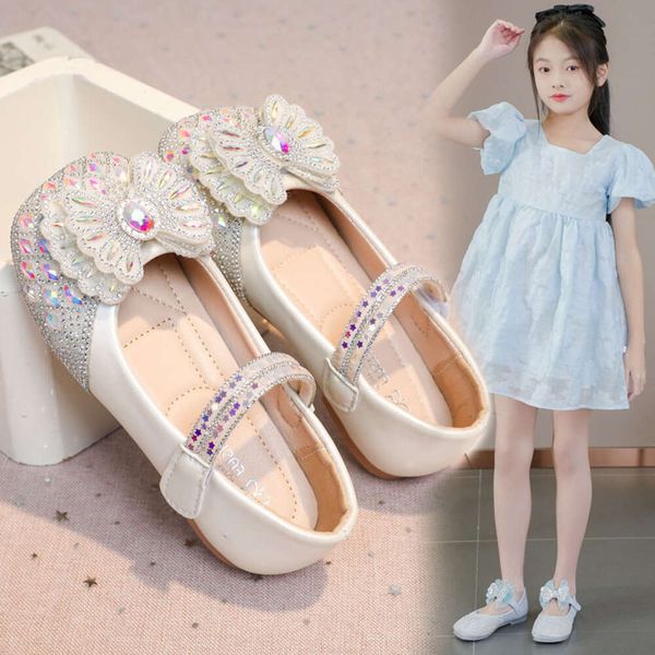 

2024 Korean Soft Crystal Toddler Shoes for Girls - Spring/Autumn, Pink