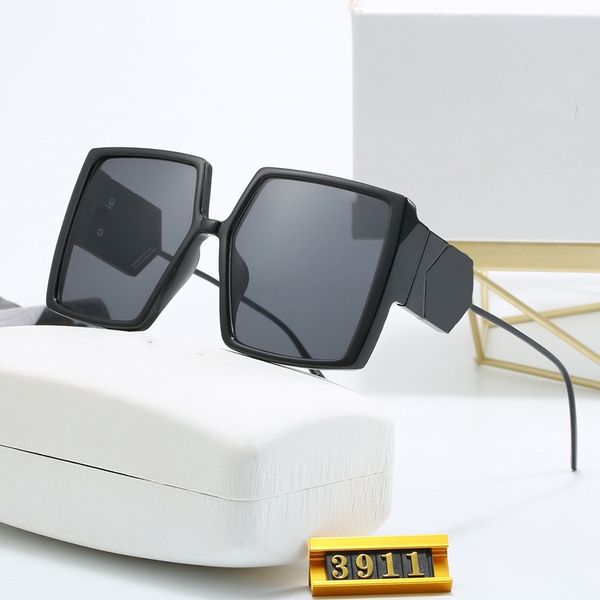 

Adumbral Fashionable Sunglasses Men shading Sunshade Sunglasses women Designer Sunglasses Available In 4 Ccolors
