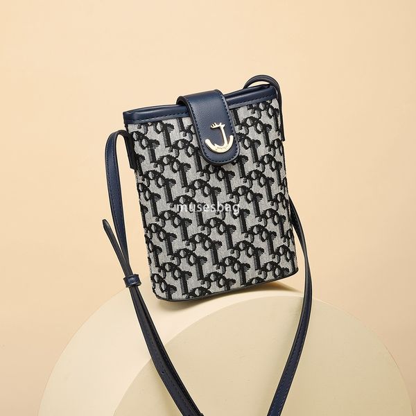 

European and American retro daily outfit crossbody bag women new popular fashion versatile shoulder bag small capacity mini phone bag, Blue