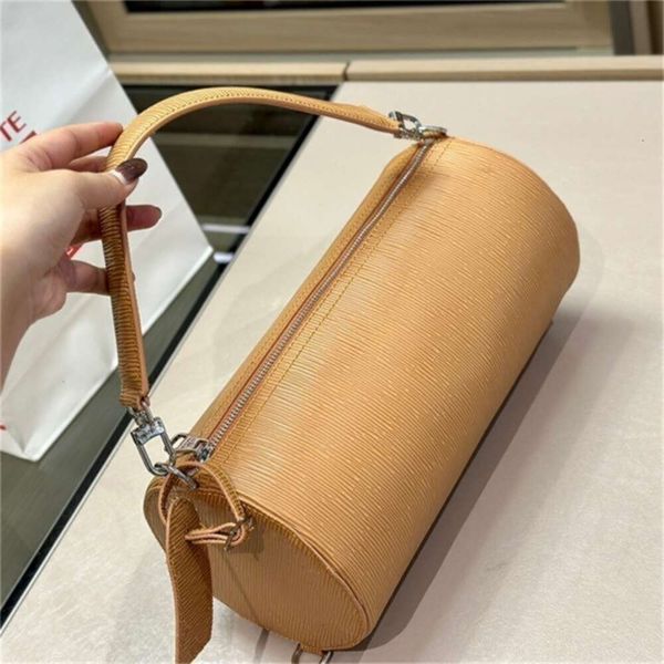 

designer bag Hot Luxury Designer Men Bag Shoulder Soft Polochon Barrel Classic Style Fashion Plain Color Real Leather Louies Yundong Handbag Trend Brand, Brown 31x15cm