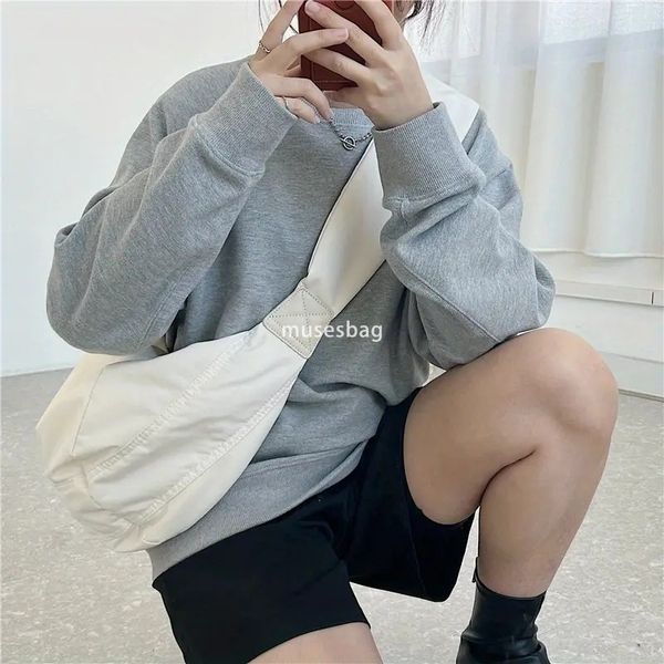 

Street Trendy Canvas Bag Spring/Summer New Fashionable Straddle Dumpling Bag Personalized Down Cotton Trendy Women's Shoulder Bag, White
