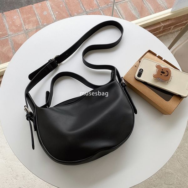 

Soft leather material large capacity saddle bag single shoulder diagonal cross women bag autumn and winter ins texture student casual soft shoulder bag, White