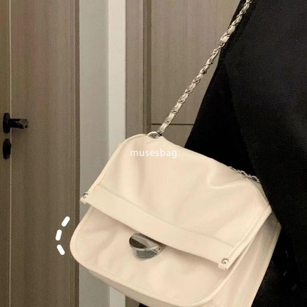 

Niche design trend texture underarm bag for women's new shiny leather single shoulder bag chain bag versatile large capacity crossbody bag, White