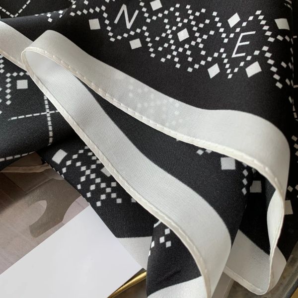 

designers White 53x53cm Design ece Silk scarf silk Brand Gift nice b255 Fashion Classic Scarf