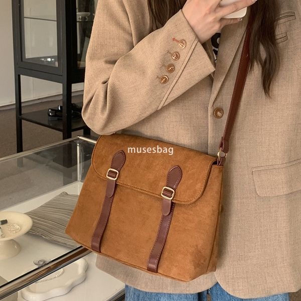 

Women bag with Korean niche design frosted retro single shoulder diagonal cross messenger bag autumn and winter large capacity underarm bag, Brown