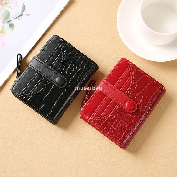 

Designer Women's Fashionable and Fashionable Retro Multi functional Crocodile Pattern Wallet Short Simple and Elegant Multi Card Card Bag Change Clip Bag, Blue