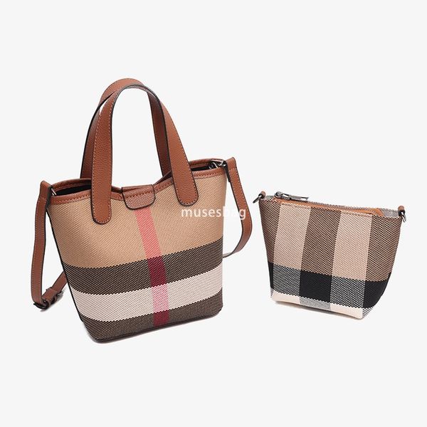 

Genuine leather plaid contrasting color hand-held vegetable basket mother bag women new popular one shoulder crossbody bucket bag, Brown