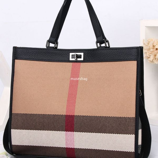 

Street trend European and American retro fashion leisure large capacity genuine leather women bag new high-end plaid bag cowhide tote bag, Grey