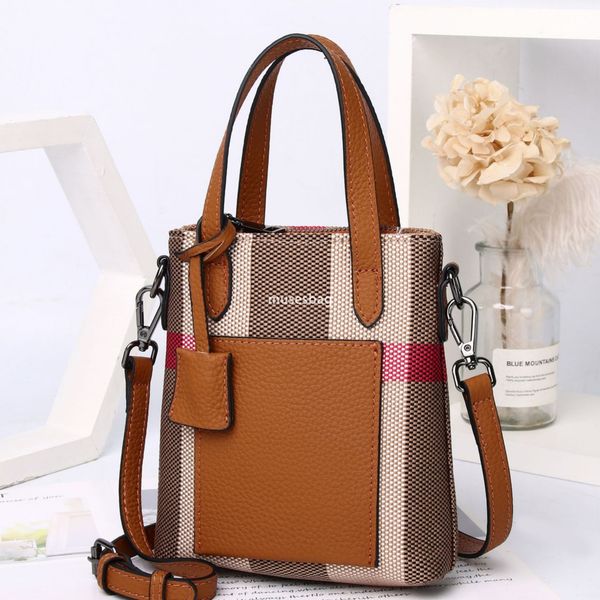 

European and American light luxury checkered canvas leather phone case with retro contrasting color large brand mini women's crossbody bag pleated shoulder bag, Black