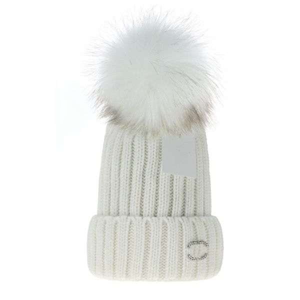 

Brimless QH Winter Designer Fashion Autumn Outdoor Women S Cappelli Tourism Skiing Wholesale Price Knitted Hat Hot Selg kiing elg, Red