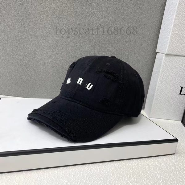 

Designer baseball skullcap Knit cap Casual Cape All Sun Hat Retro classic women's cape, A14