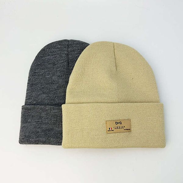 

Warm winter Men Wove soft Caps ner one Win Hats happy bonnet beanie Gorros nice Thermal Woman Acrylic hat Patch go women