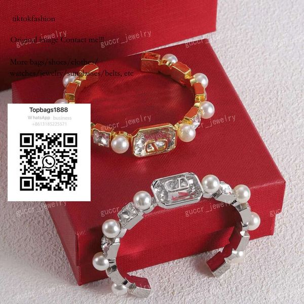 

Fashion, women's Crystal, Pearl, Classic, designer bracelet, gold/sier, , high-end high quality, half open design, it fits an