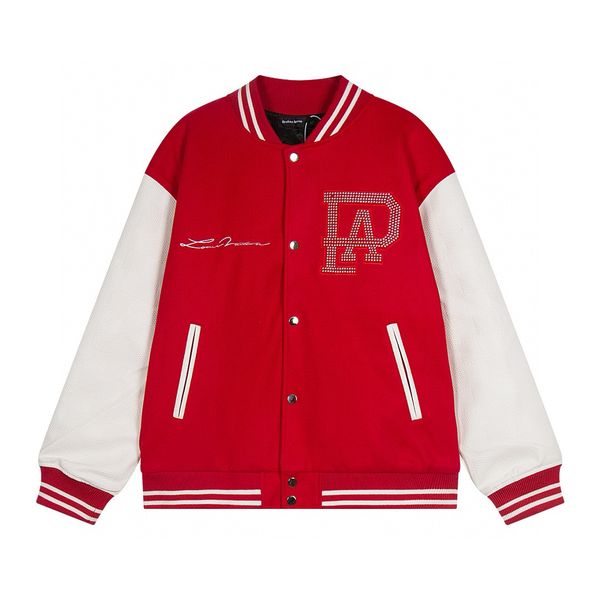 

Men Designer Cotton Coat Bomber Women Windbreaker Varsity Letter Embroidery Patchwork Leather Sleeve Baseball Jacket Pearl Hot Drilling, Red