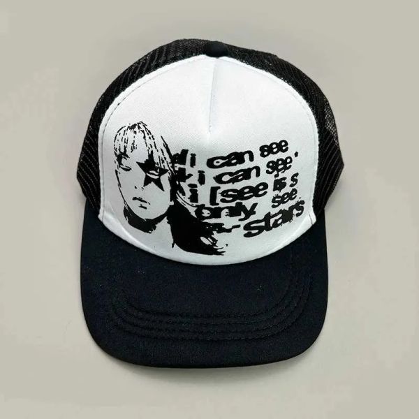 

2024 Summer New Cruise Anime Strawberry Letter Print Ball Caps Trucker Half Mesh Cap Personal Sunshade Breathable Baseball Hats Men WomenBFP2410229 PTP5, Lm2442
