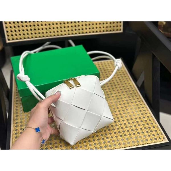 

Purses Calfskin Coin women versatile shoulder cassette crossbody bag design authentic version hi, Nude