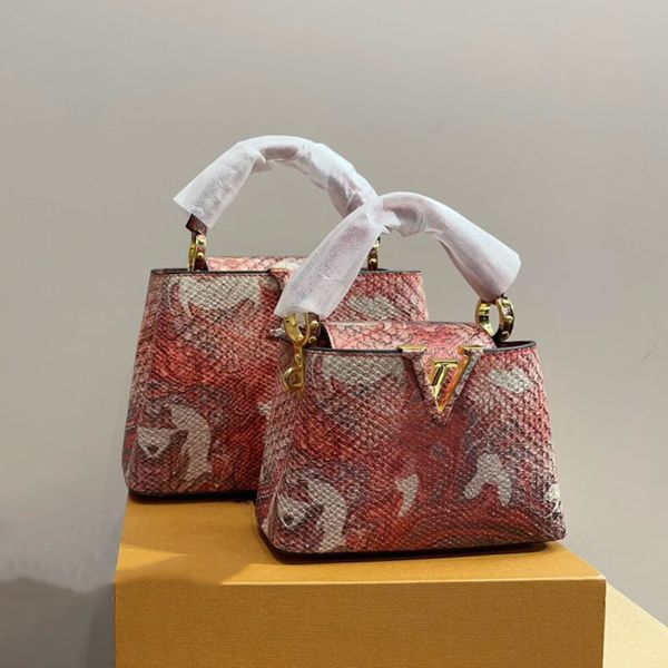 

Womens Luxury Shoulder Bag Designer Large Capacity Crocodile Embossed Leather Party Bag Detachable Strap Crossbody Bag Tote In Two Sizes, Burgundy