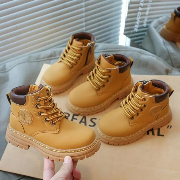 

Kids Shoes Fashion Leather Comfortable Childrens Short Boots Autumn Winter Boys Sports Running Girls Casual Snow ankle 241022, Brown