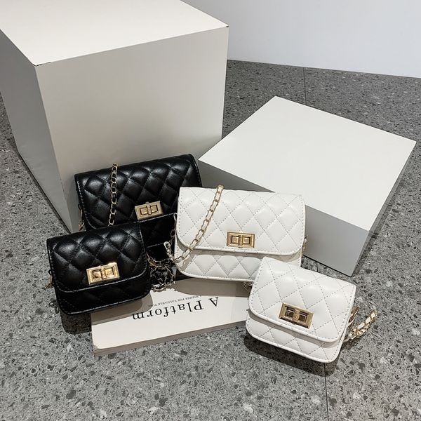 

Designer 2024 Crossbody Bag: Korean Dia Grid Chain Shoulder Handbag, Gold