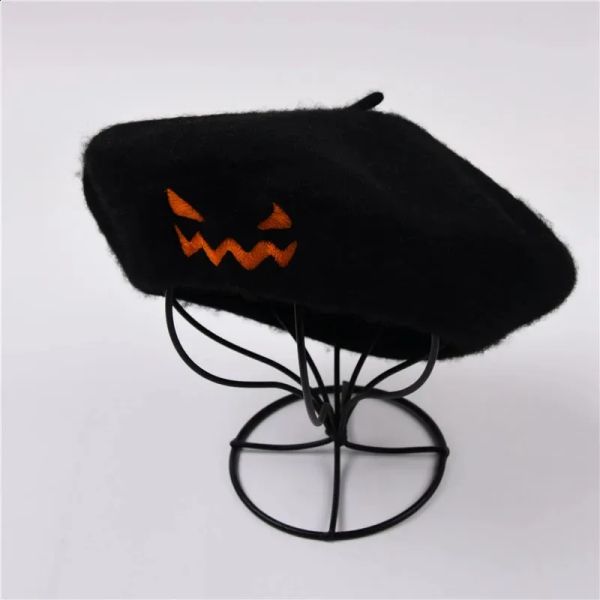 

2024 Designer Embroidery Halloween Gift Party Solid Color Spring And Autumn Beret Wool Keep Warm Womens Halloween Hat Painter Hat BFP2410258 PTP3, 02_color