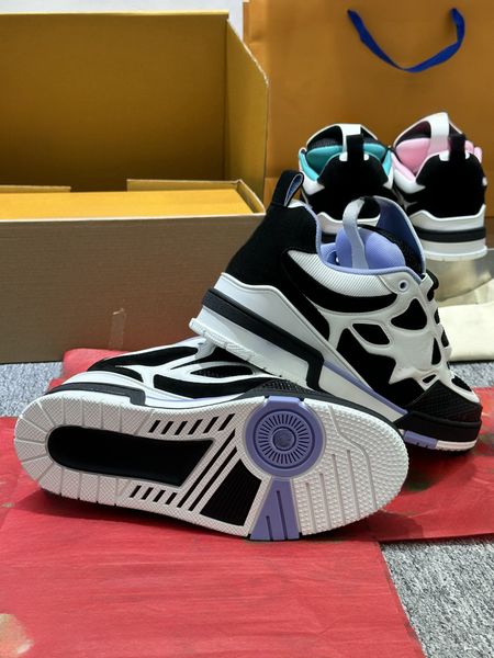 stylish unisex sport trainers with low cut design choose from white black and purple colors