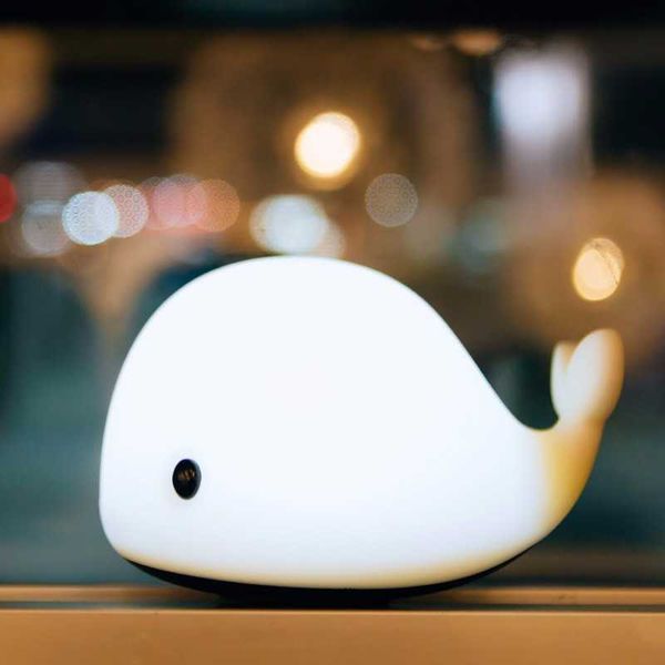 

silicone lamp e Cartoon colorful small whale patting lamp Dolphin color changing colorful atmosphere small night light S249272 S2410289 silicon whal atmosphr
