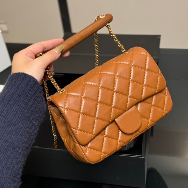 

Designer bag Woman Women luxurys Classic Shoulder bag leather Wood handle Chain bag Handbags Messenger bag Clutch Flap crossbody Wallet lady clutch Fortune bag 21m, Chocolate