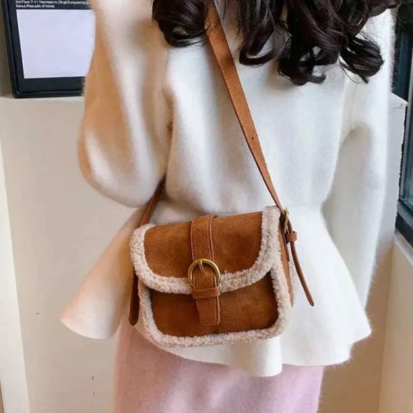 

2024 Fashion Lamb Wool Patchwork Square Bag For Women Autumn Winter Popular Furry Handbag Cute Female Crossbody Bag Bolsos De Mujer BFP2410307 PTP2, Black