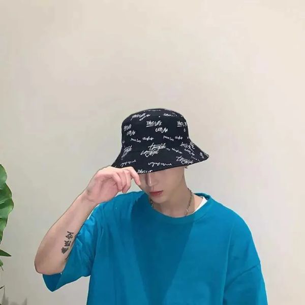 

Double-sided Wear Hat For Mens Womens Wide Brim Bucket Hats Japanese Graffiti Letter Outdoor Sun Caps Unisex Wide Brim Foldable Fisherman Gorrs BFP2410301 PTP4, Catred black