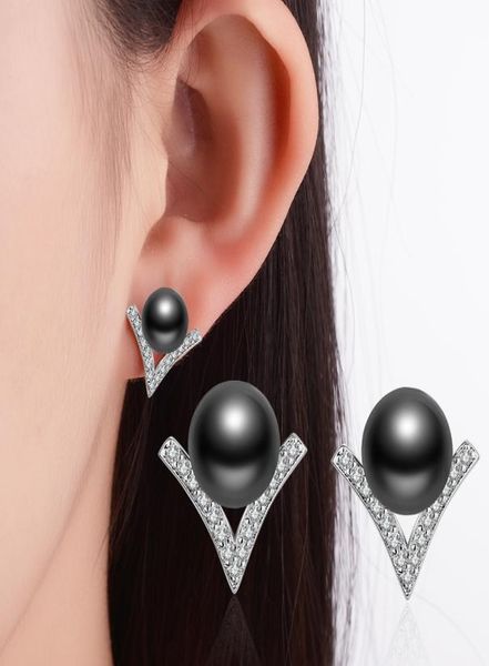 

earrings womens net red inlaid with diamonds korean style pearl vshaped triangle earrings jewelry whole3672558, Golden;silver