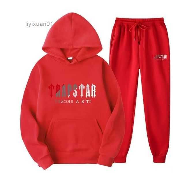 

tracksuit trapstars brand printed sportswear men's t shirts 16 colors warm two pieces set loose hoodie sweatshirt pants jogging sweate, Black
