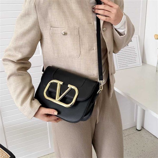 

wind chain 2023 new single room underarm fashion ins crossbody live broadcast women's bag 60% off outlet online