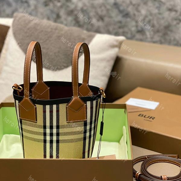 

7a quality womens handbag nylon shoulder tote shopping linen bag clutch totes mens wallets high capacity large beach bags luxury designer tr