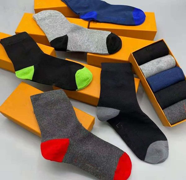 

in 2021 the new brand of men039s and women039s sports socks cotton lovers luxury designer men039s socks are available wi2014286, Black