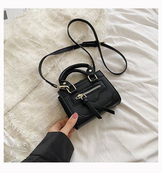 

evening bags mini handbags for women lychee pattern candy color coin lipstick purses and handbag designer luxury motorcycle bag sac 230831