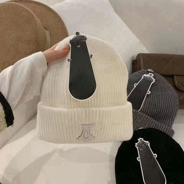 

Fashion Design Hat Cross Letter Brand Knitted Hat High Quality Men's and Women's Autumn Designer Beanie, Pink-cross