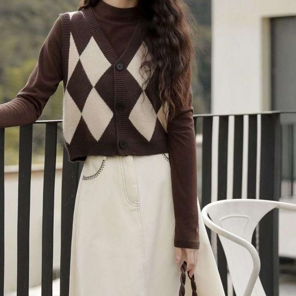 

autumn cardigan retro folded sweater vest short, White;black