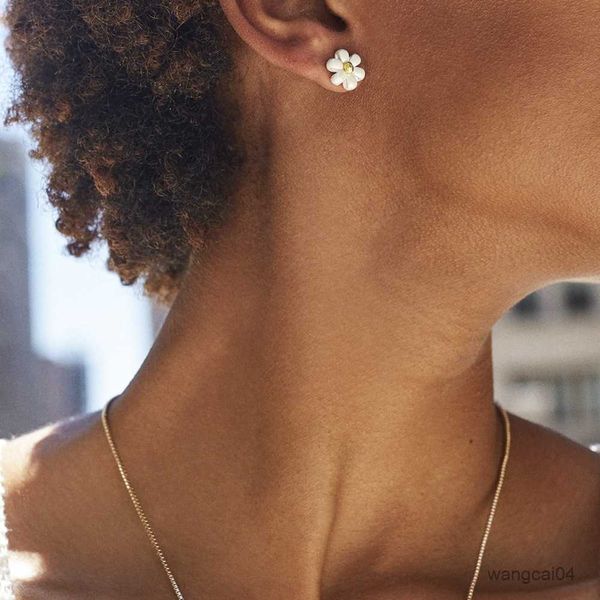

charm small delicate flower earrings for women sweet girly stud earrings women jewelry stud earrings accessories r230901, Golden