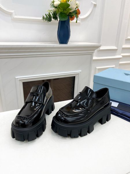 

2023 loafers designer women casual shoes monolith loafer men womens platform sneakers chocolate glossed-leather brushed leather ecru suede s, Black