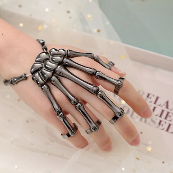

bangle fashion halloween creative skull bone bracelet hand skull skeleton elastic bracelet bangle rings gothic punk finger jewelry 230831, Black